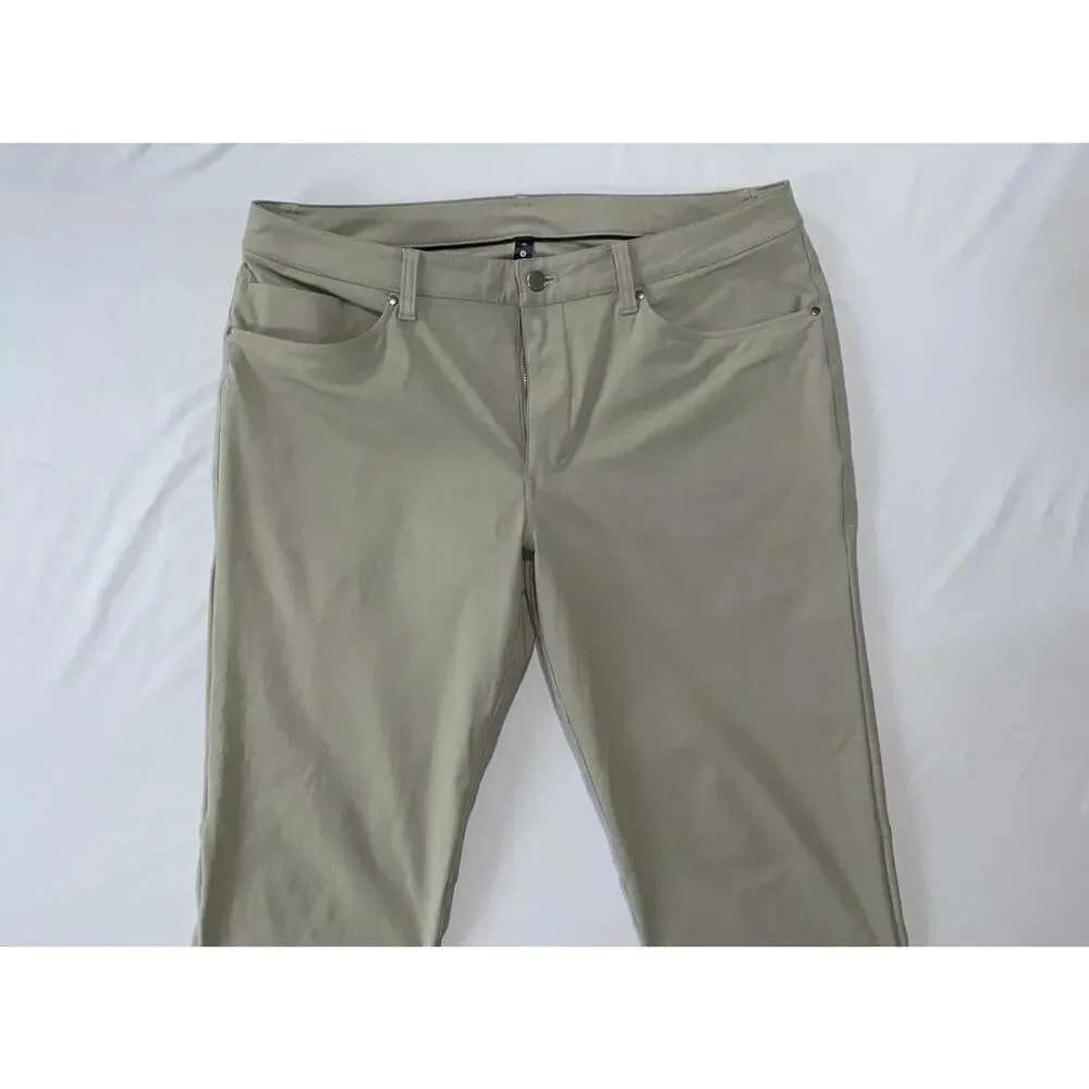 Lululemon LM5971S Flat Front Performance ABC Slim Fit Tech Pants. Olive, 36X29.5